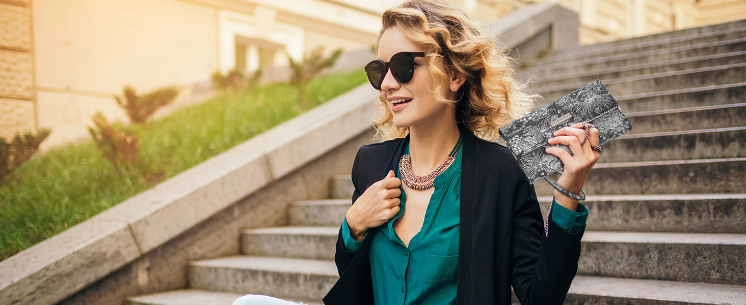 S7d28eb56804d49d3bb1277344e34c907g 1.webp